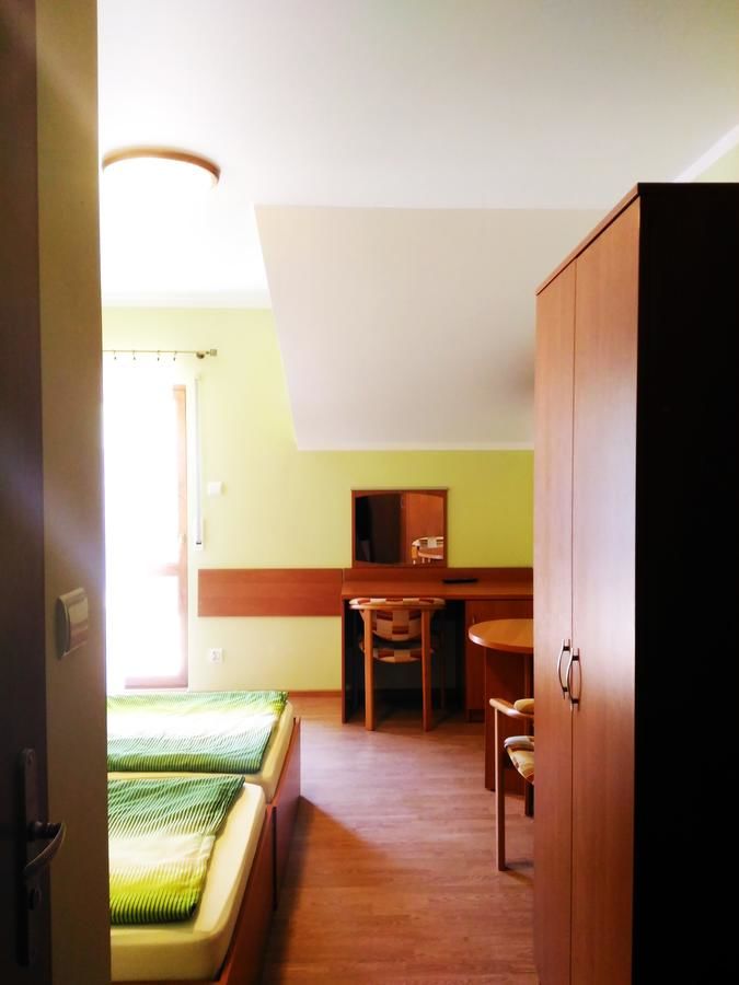 Отели типа «постель и завтрак» Posejdon Гжибово